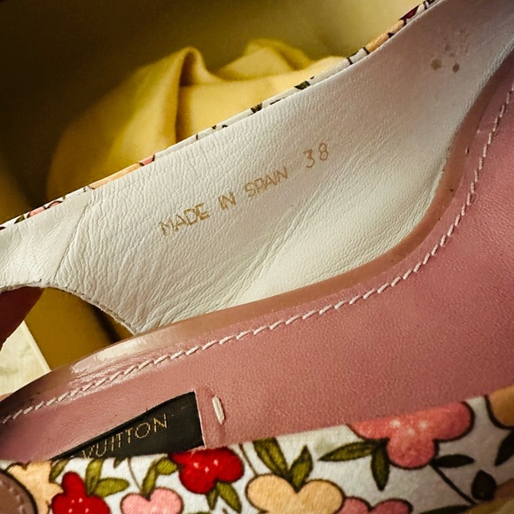 Louis Vuitton open toe heels - Picture 6 of 7